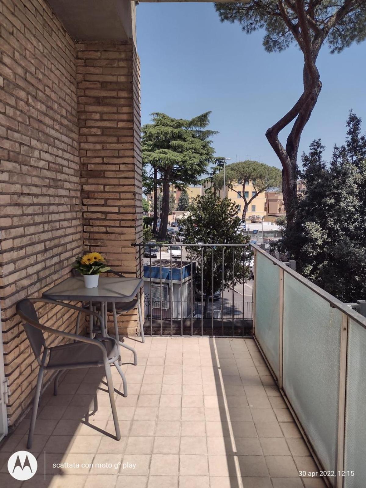 La Dolce Vita Bedrooms Near The Subway Рим Экстерьер фото